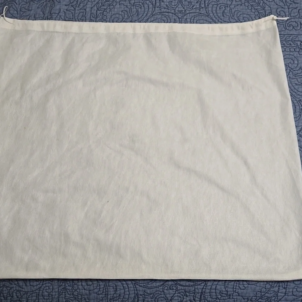 Kate Spade White Storage Bag 19 x 22.5 Inches